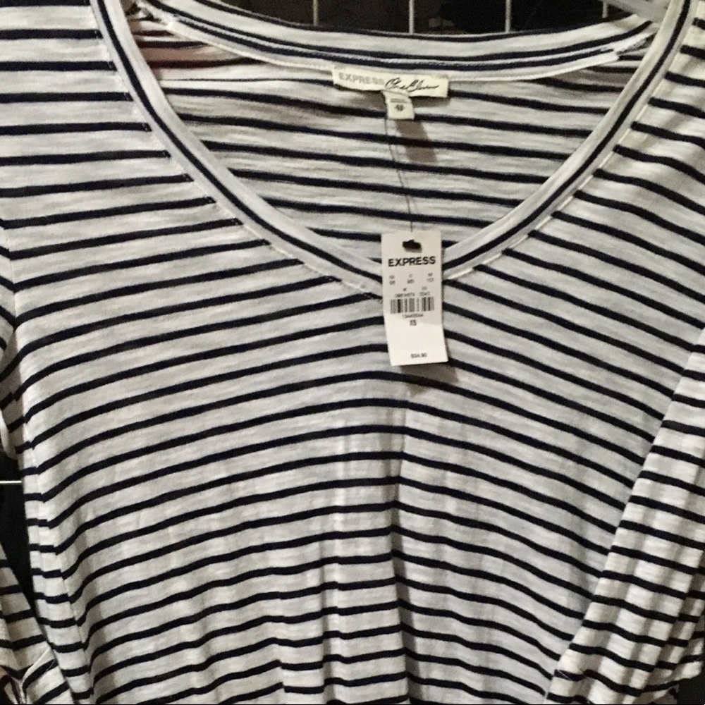 Express Open Elbow Long Sleeve Shirt.